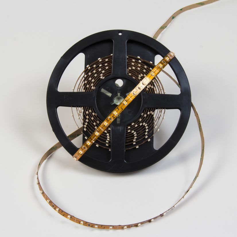 GMLighting LTR300-RD 5m - 12vdc LED - 24w - 9 Lumens Per Foot - Red